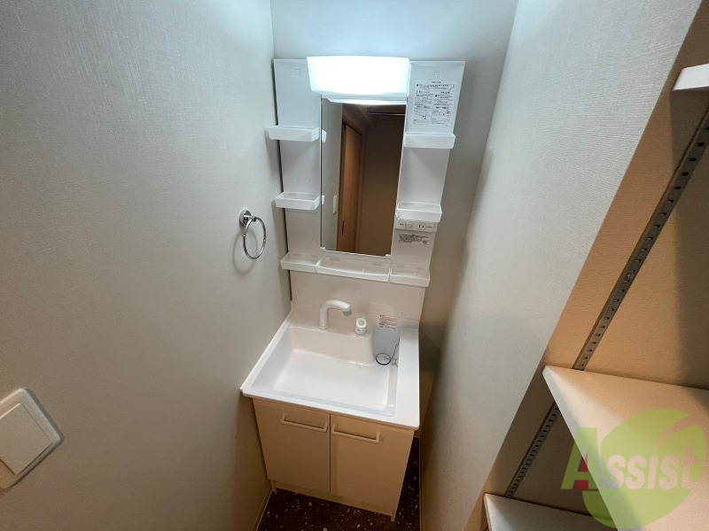 洗面設備　シャンプードレッサーで身支度もラクラクです！