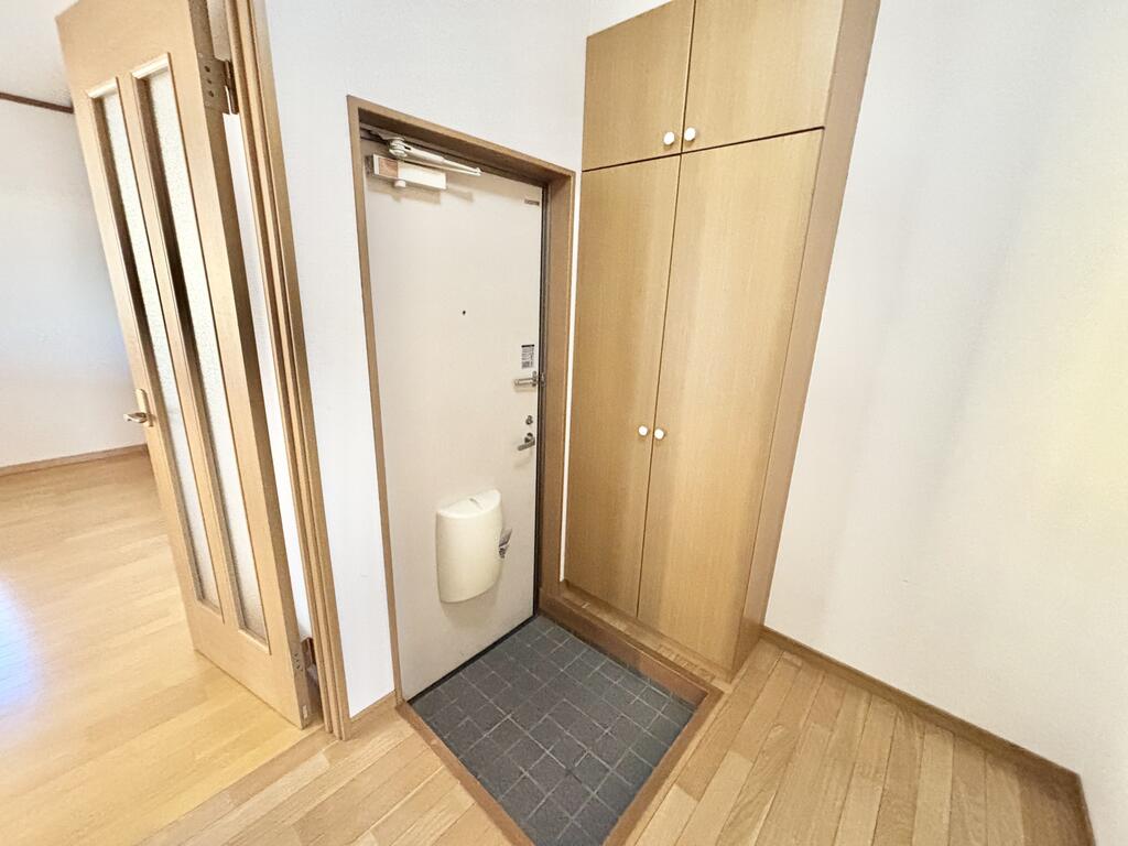 玄関　他号室の写真です。