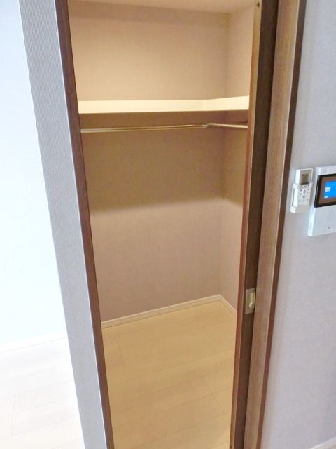 収納　★収納はウォークインクローゼット★