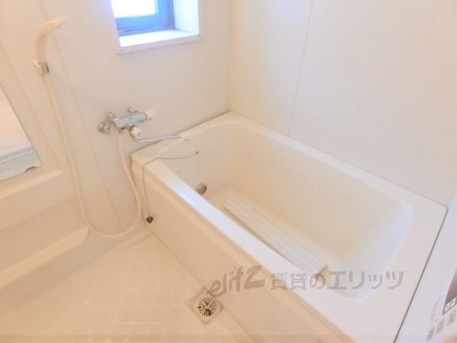 バス・シャワールーム　風呂