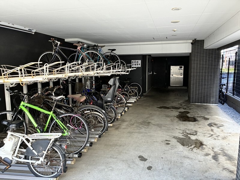 駐車場　駐輪場