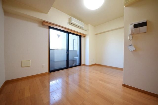 居室・リビング　★室内照明付き★