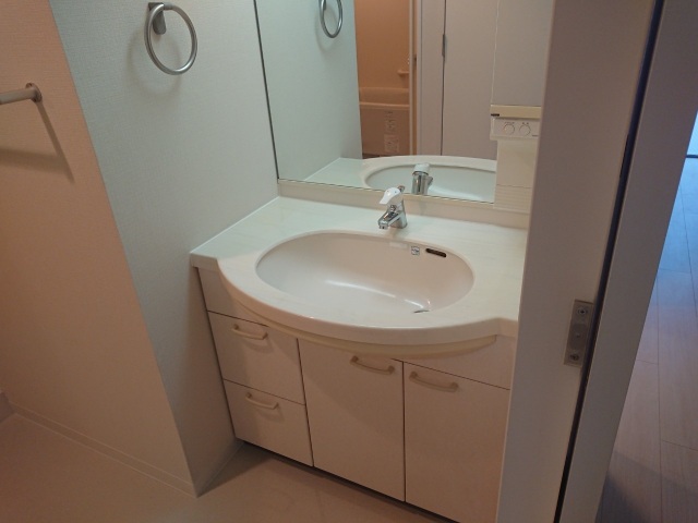 洗面設備　参考写真