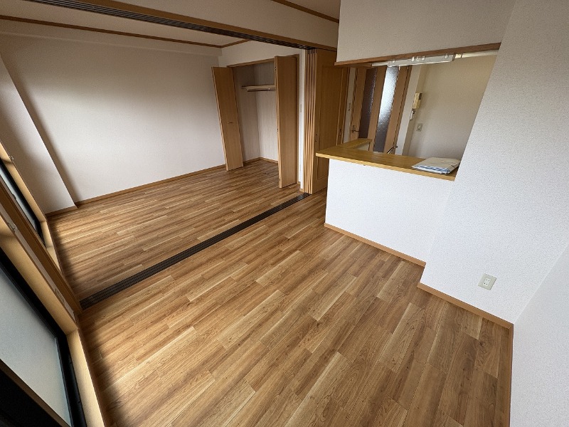 居室・リビング　人気のカウンターキッチン！