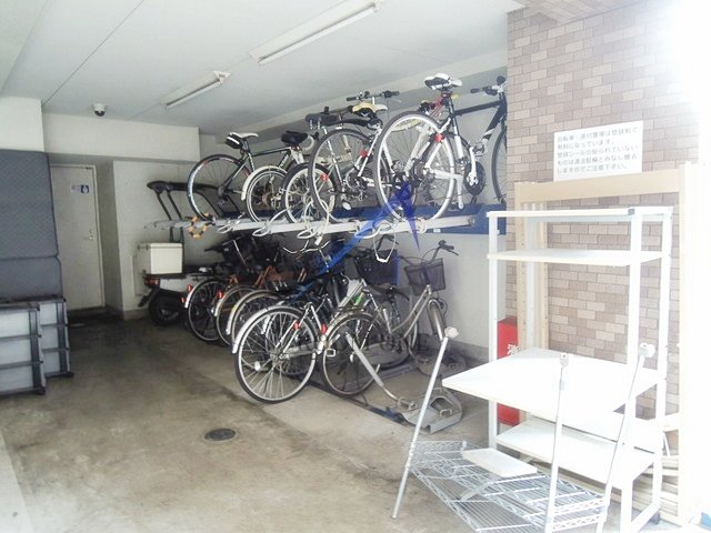 その他共有部分　駐輪場です。
