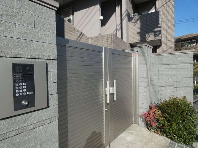 エントランス　エントランス