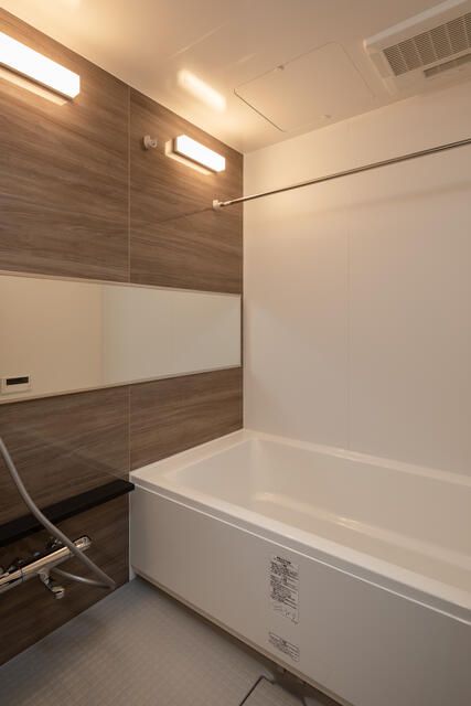 バス・シャワールーム　■浴室暖房乾燥機能付きバス♪■追焚機能あり！