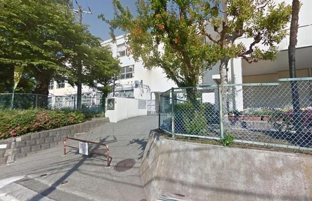 小学校　★★柏尾小学校（小学校）まで1560m