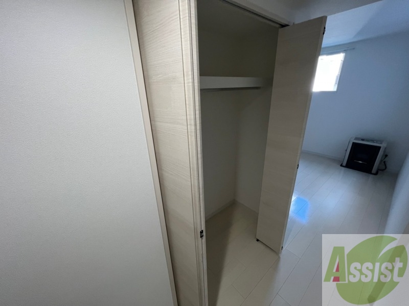 収納　収納もバッチリあるのでお部屋が片付きますよ！