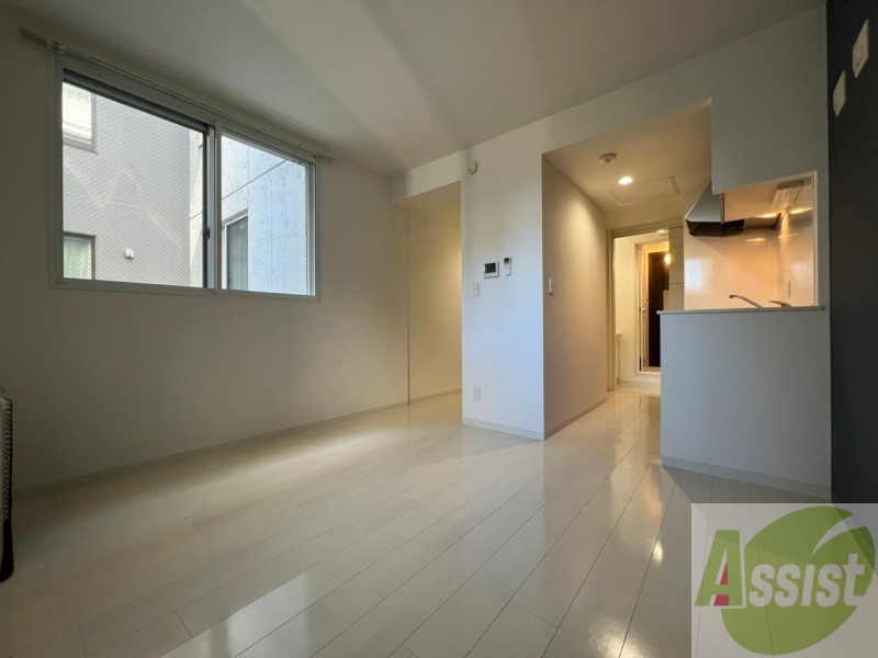 居室・リビング　広くてキレイなお部屋が広がっていて、充実した生活が送れそう。