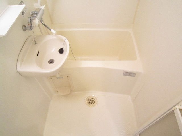 バス・シャワールーム　NULL