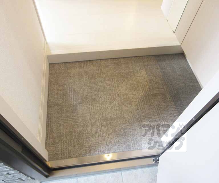 玄関　段差も少ない！