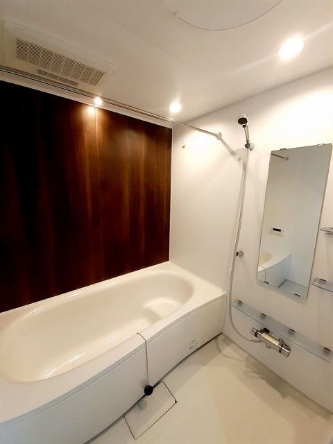 バス・シャワールーム