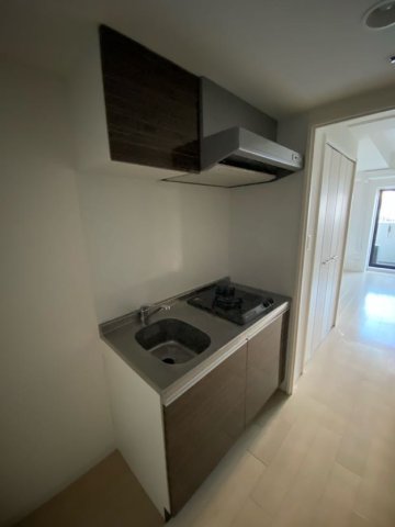 キッチン　コンパクトなキッチンで掃除もラクラク