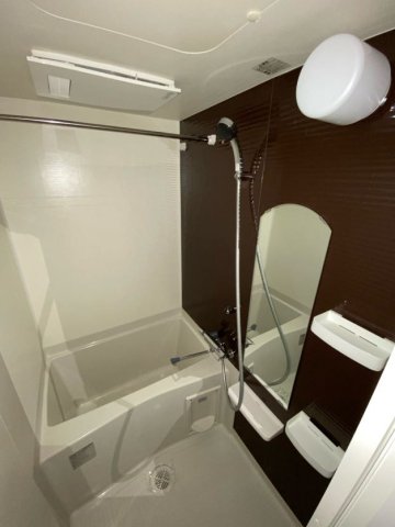 バス・シャワールーム　日々の暮らしに欠かせないお風呂です