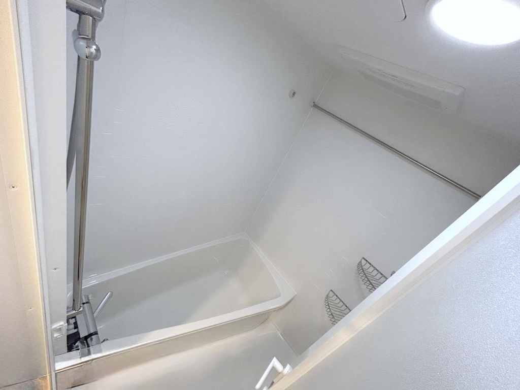 バス・シャワールーム　風呂