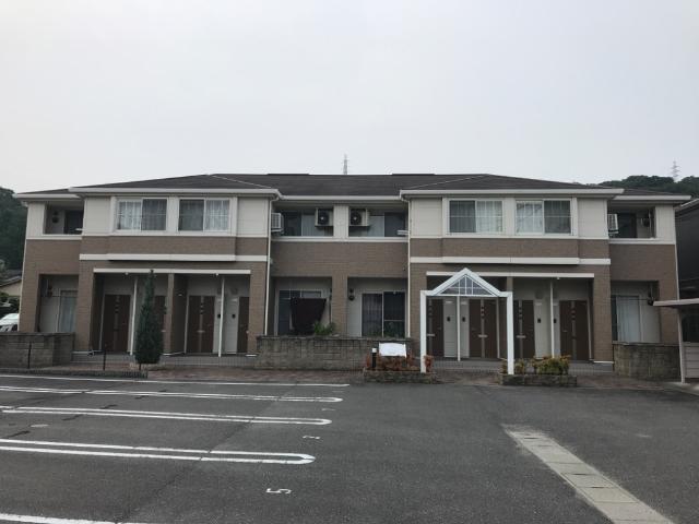 建物外観　外観写真（昼）です。