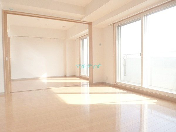 居室・リビング　リビング