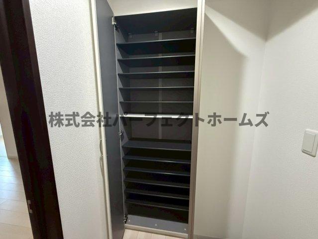収納　たっぷりとした収納スペースです