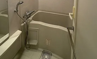 バス・シャワールーム　※別部屋の参考写真です。