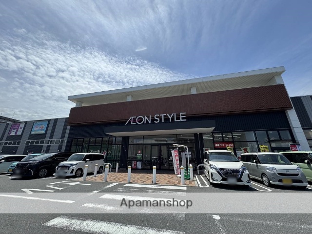 ショッピングセンター　イオンスタイル岡山青江（ショッピングセンター）まで568m