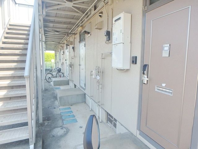 エントランス　★玄関前★