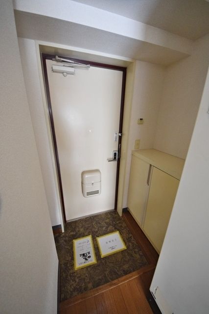 玄関　別号室参照
