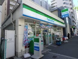 コンビニ　ファミリーマート南森町駅前店（コンビニ）まで189m