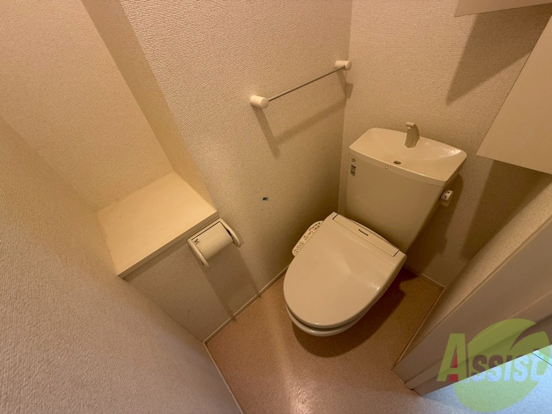 トイレ　トイレはウォシュレット機能付き。シャワートイレは日本の宝。