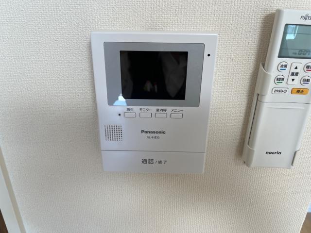 セキュリティ　カメラ付インターホン（イメージ）