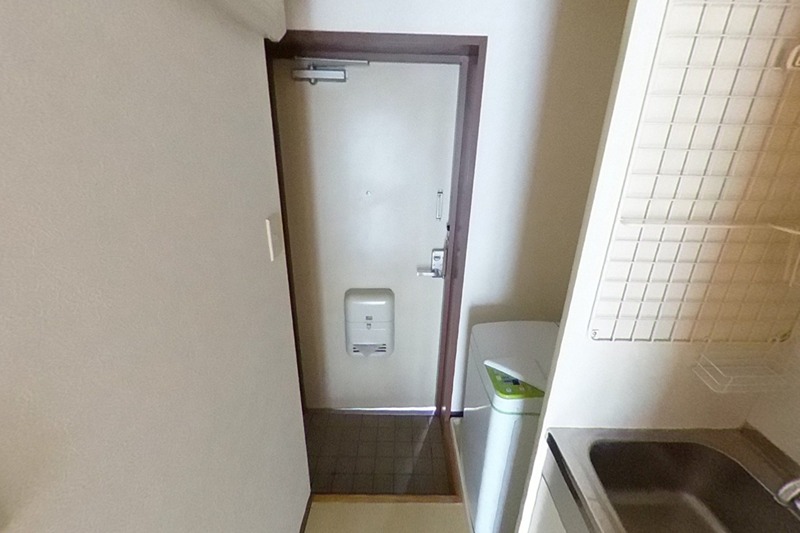 玄関　別部屋参考写真