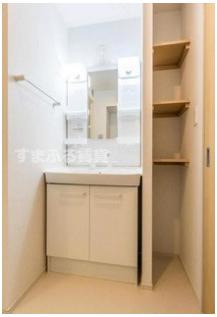 洗面設備　同仕様