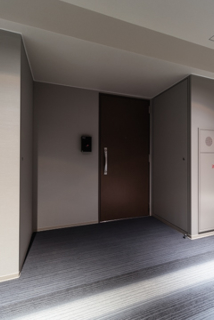玄関　※写真は同タイプ住戸です。