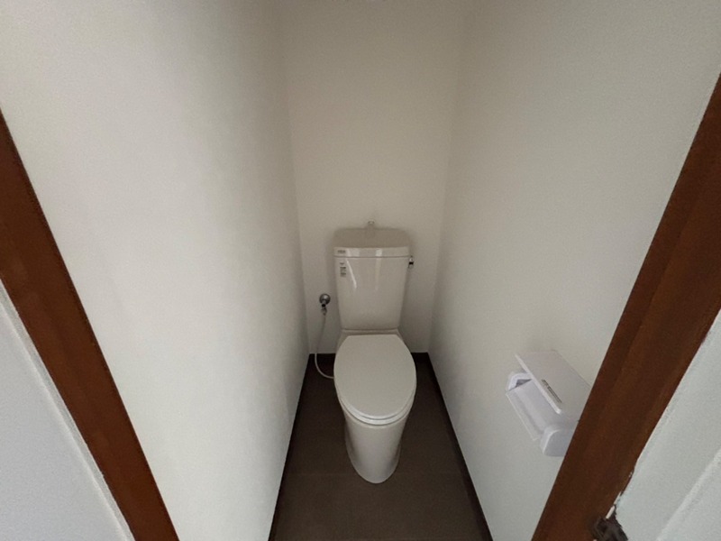 トイレ　別部屋参考写真