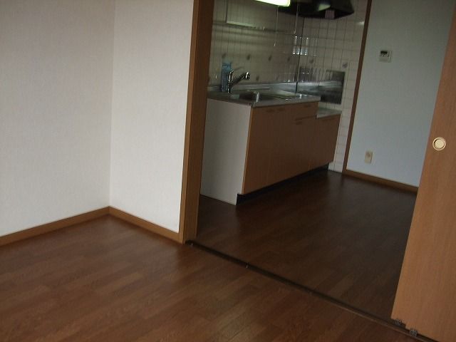 居室・リビング　居間です