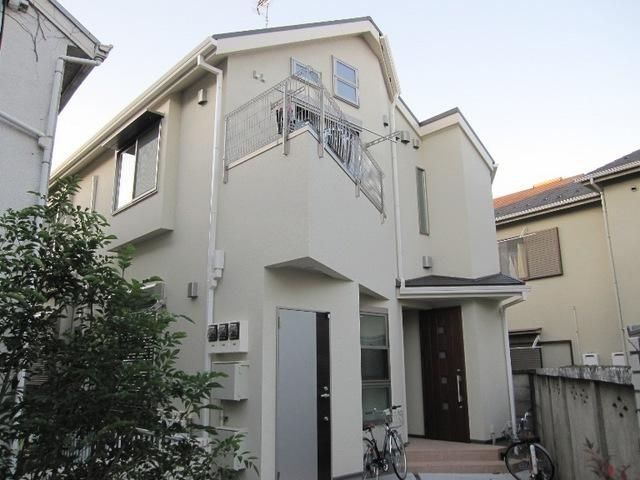 建物外観　２００９年築