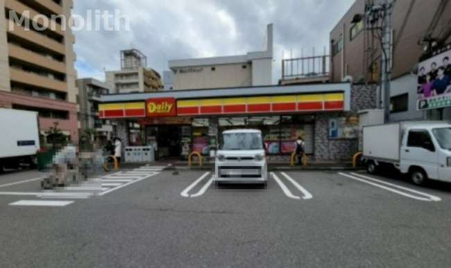 コンビニ　デイリーヤマザキ 深井駅前店（コンビニ）まで288m