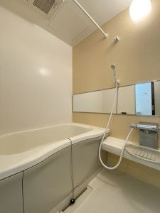 バス・シャワールーム　※全て別号室のお写真。内装等参考にしてください。