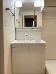 洗面設備　※全て別号室のお写真。内装等参考にしてください。
