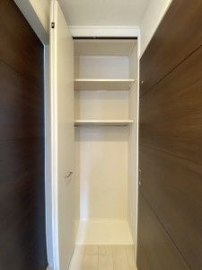 玄関　※全て別号室のお写真。内装等参考にしてください。