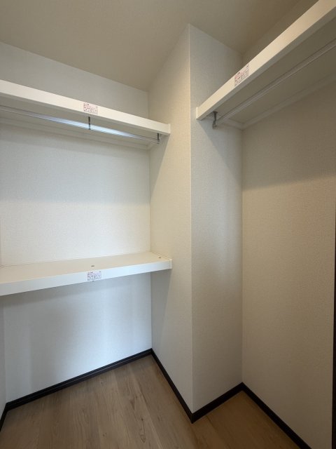 収納　※同型タイプの参考写真となります。