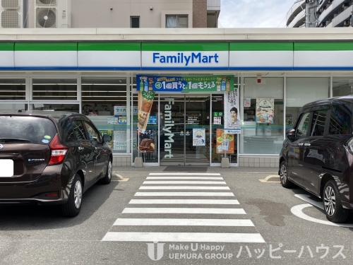 コンビニ　ファミリーマート博多駅南２丁目店（コンビニ）まで178m