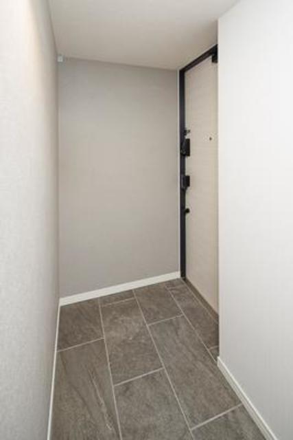 玄関　※写真は同タイプ住戸です。