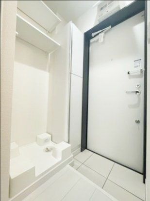 玄関　洗面