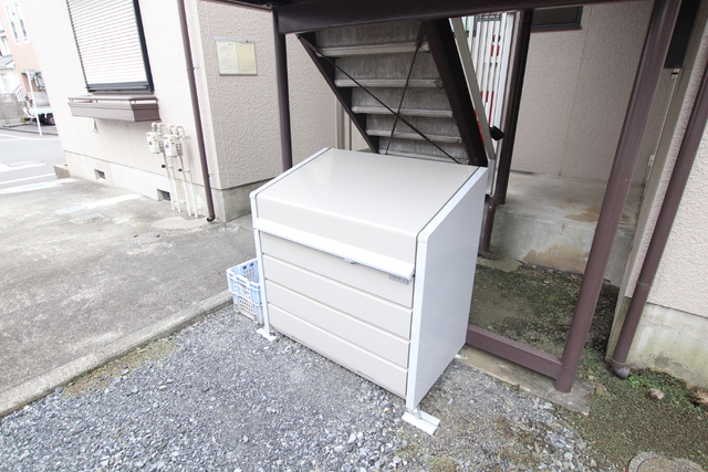 その他　敷地内ゴミ置場