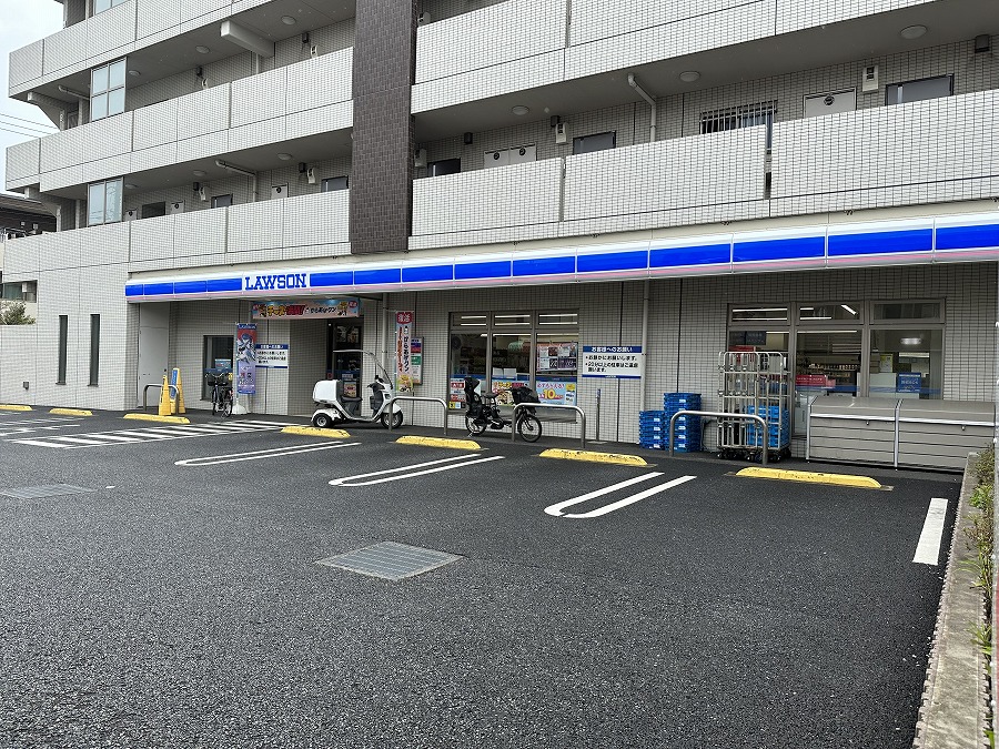 コンビニ　ローソン 板橋赤塚六丁目店（コンビニ）まで496m
