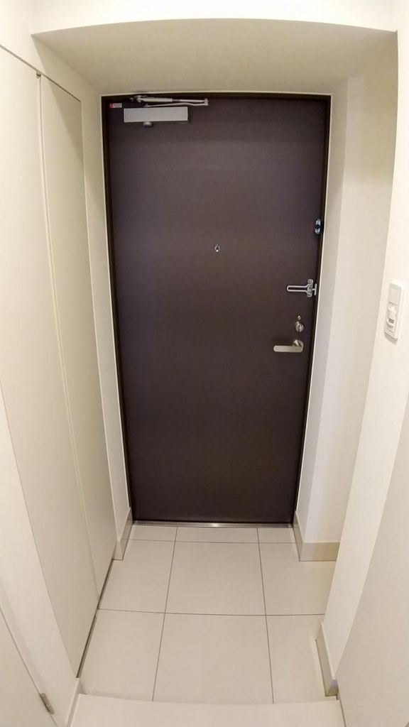 玄関　玄関