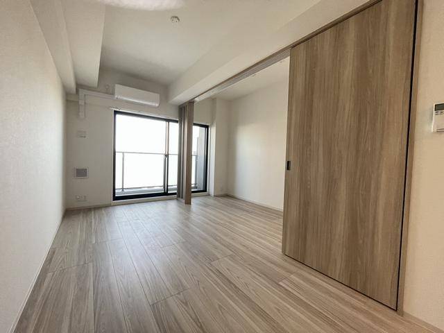 居室・リビング　東向きのお部屋です。