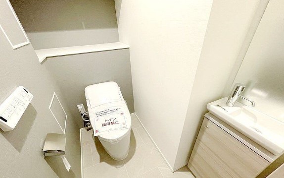 トイレ　参考写真