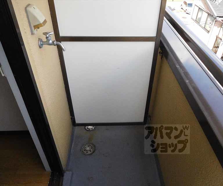 その他部屋・スペース　室外洗濯機置場